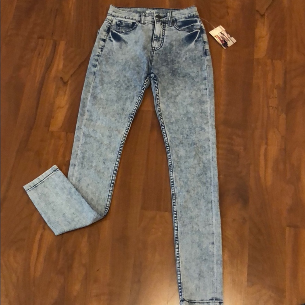 BDG high rise twig light wash skinny jeans